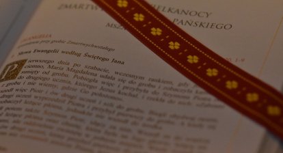 Liturgia Wigilii Paschalnej w toruńskiej katedrze