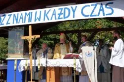 Msza św. pod przewodnictwem biskupa Andrzeja Suskiego