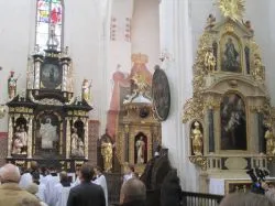 Idź i napraw mój dom.