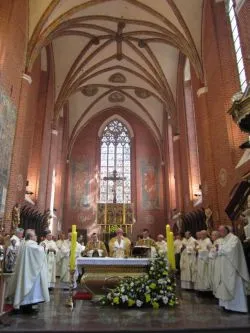 Idź i napraw mój dom.