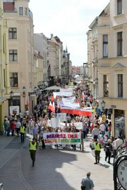 Marsz dla życia i rodziny w Toruniu
