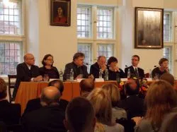 XX Colloquia Torunensia nt. praw kobiet