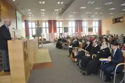 Sympozjum pro life w Toruniu