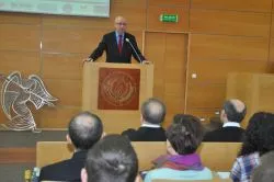 Sympozjum pro life w Toruniu