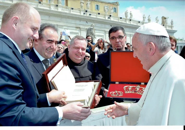 Korony dla Matki Bożej Podgórskiej
