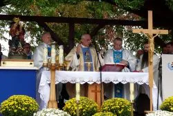 Uroczystość odpustowa w sanktuarium MB Pocieszycielki Strapionych w Rywałdzie - 13.09.2015.