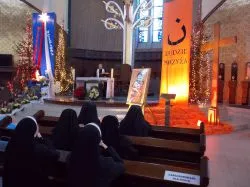 Pożegnanie symboli ŚDM w diecezjalnym sanktuarium Miłosierdzia Bożego w Toruniu