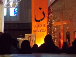 Pożegnanie symboli ŚDM w diecezjalnym sanktuarium Miłosierdzia Bożego w Toruniu