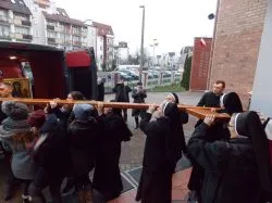 Pożegnanie symboli ŚDM w diecezjalnym sanktuarium Miłosierdzia Bożego w Toruniu