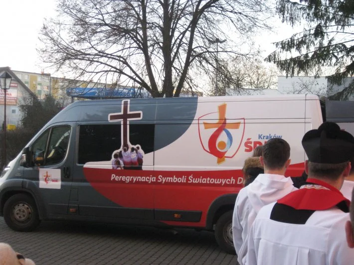 Symbole ŚDM w Grudziądzu-Strzemięcinie