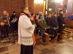Symbole ŚDM w parafii pw. św. Mikołaja w Grudziądzu