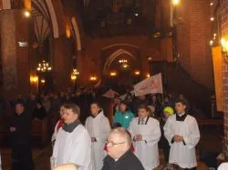 Symbole ŚDM w parafii pw. św. Mikołaja w Grudziądzu