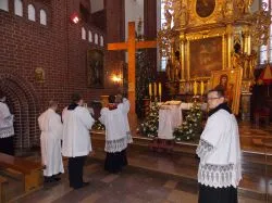 Pożegnanie symboli ŚDM w parafii pw. św. Mikołaja w Grudziądzu