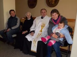Symbole ŚDM w kaplicy Sióstr Elżbietanek w Grudziądzu