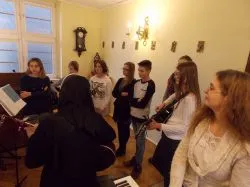 Symbole ŚDM w kaplicy Sióstr Elżbietanek w Grudziądzu