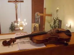 Symbole ŚDM w kaplicy Sióstr Elżbietanek w Grudziądzu