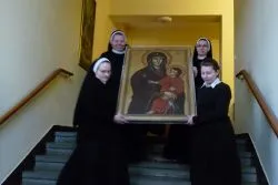 Symbole ŚDM w kaplicy Sióstr Elżbietanek w Grudziądzu