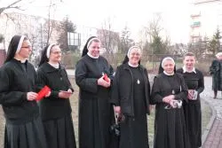 Symbole ŚDM w kaplicy Sióstr Elżbietanek w Grudziądzu