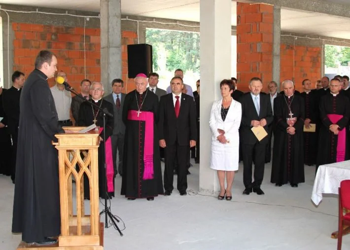 Wmurowanie kamienia węgielnego pod Centrum Dialogu im. bł. Jana Pawła II