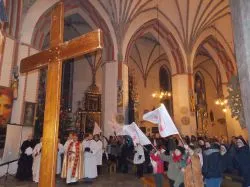 Symbole ŚDM w Brodnicy