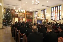 Symbole ŚDM w Wyższym Seminarium Duchownym w Toruniu