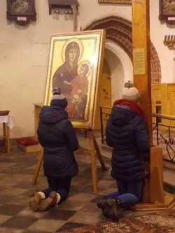 Symbole ŚDM w Kowalewie Pom.