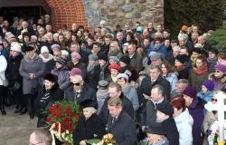 Pogrzeb ks. kan. Romualda Nelkowskiego (1932-2016)