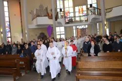 Udzielenie posługi stałego akolitatu