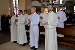 Udzielenie posługi stałego akolitatu