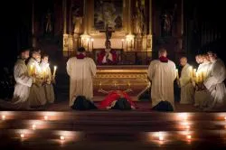 Liturgia Męki Pańskiej z bp. Andrzejem Suskim