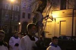 Procesja rezurekcyjna i Msza Zmartwychwstania Pańskiego w katedrze Świętych Janów