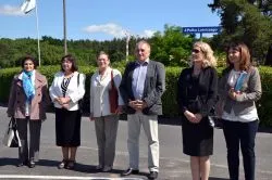 Odsłonięcie tablicy upamiętniającej wizytę św. Jana Pawła II w Toruniu