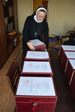 Lakowanie dokumentów procesu beatyfikacyjnego Sł. B. bpa Adolfa Piotra Szelążka
