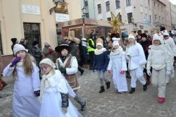 Orszak Trzech Króli w Toruniu cz. 2