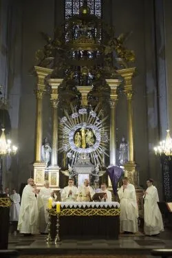 Msza Wieczerzy Pańskiej z bp. Andrzejem