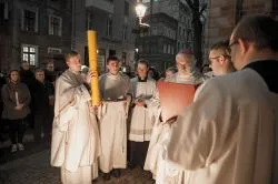 Wigilia Paschalna w katedrze Świętych Janów