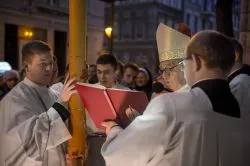 Wigilia Paschalna w katedrze Świętych Janów