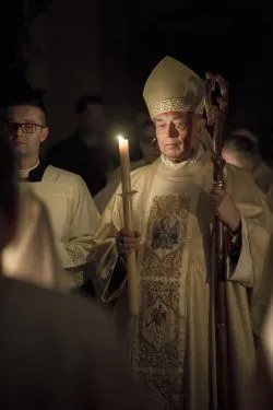 Wigilia Paschalna w katedrze Świętych Janów