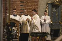 Wigilia Paschalna w katedrze Świętych Janów