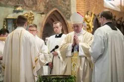 Wigilia Paschalna w katedrze Świętych Janów