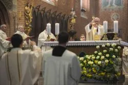 Wigilia Paschalna w katedrze Świętych Janów
