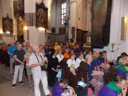 Wyjście pieszej pielgrzymki diecezji toruńskiej na Jasną Górę