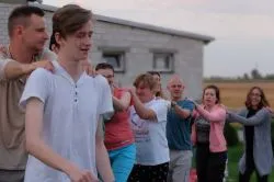 Akademicka grupa żółta w drodze na Jasną Górę