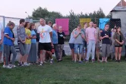 Akademicka grupa żółta w drodze na Jasną Górę