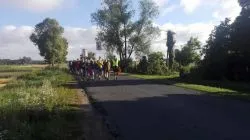 Akademicka grupa żółta w drodze na Jasną Górę