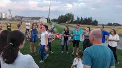 Akademicka grupa żółta w drodze na Jasną Górę