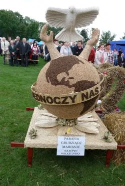 Dożynki Diecezjalne w Grzybnie