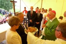 Dożynki Diecezjalne w Grzybnie