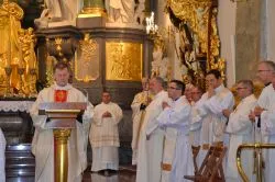 Pielgrzymka pracowników i czytelników 