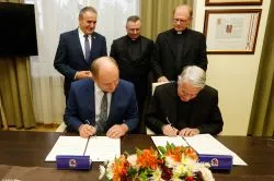 Podpisanie listu o współpracy pomiędzy województwem kujawsko-pomorskim a fundacją watykańską